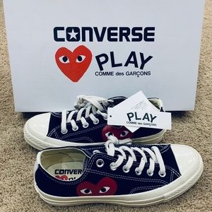 Comme des Garçons low top black converse size W7